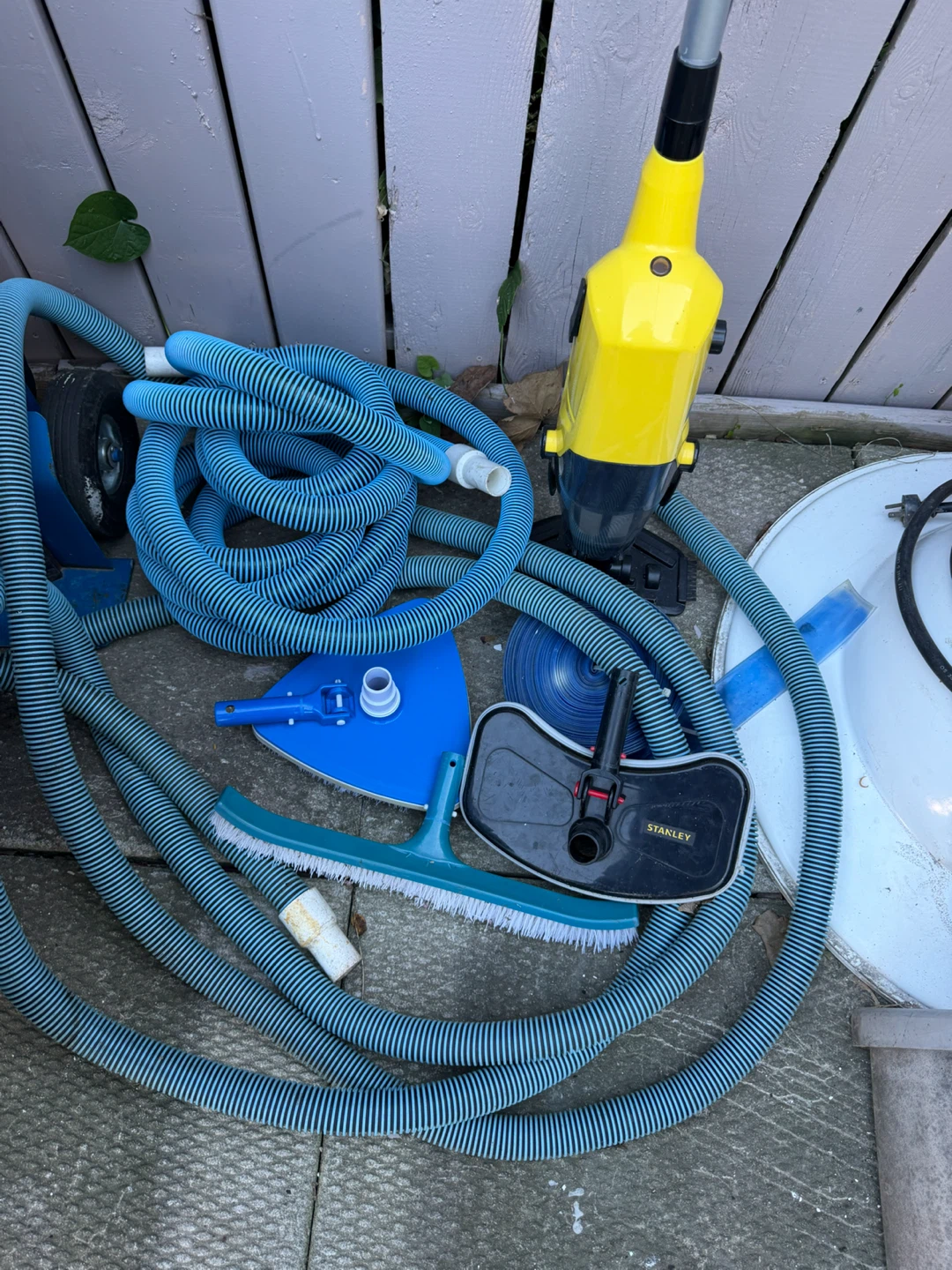 Swimming Pool Cleaning Kit with Vacuum and Accessories