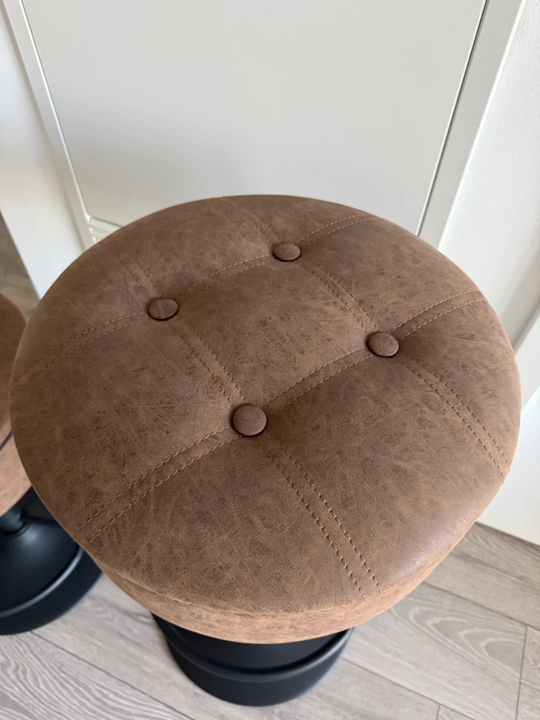 New Bar Stools Set 2 - photo 2