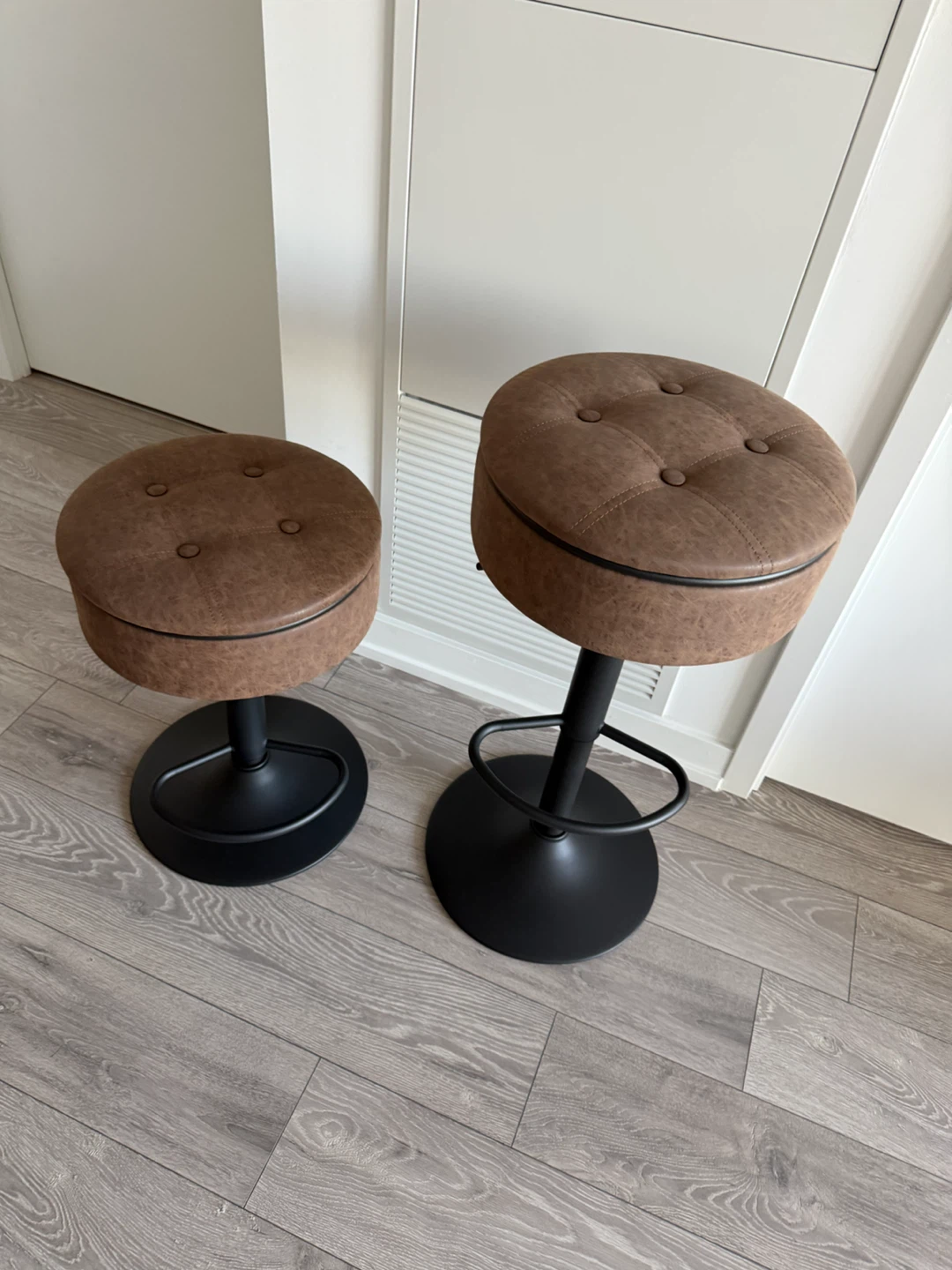 New Bar Stools Set 2 - photo 3