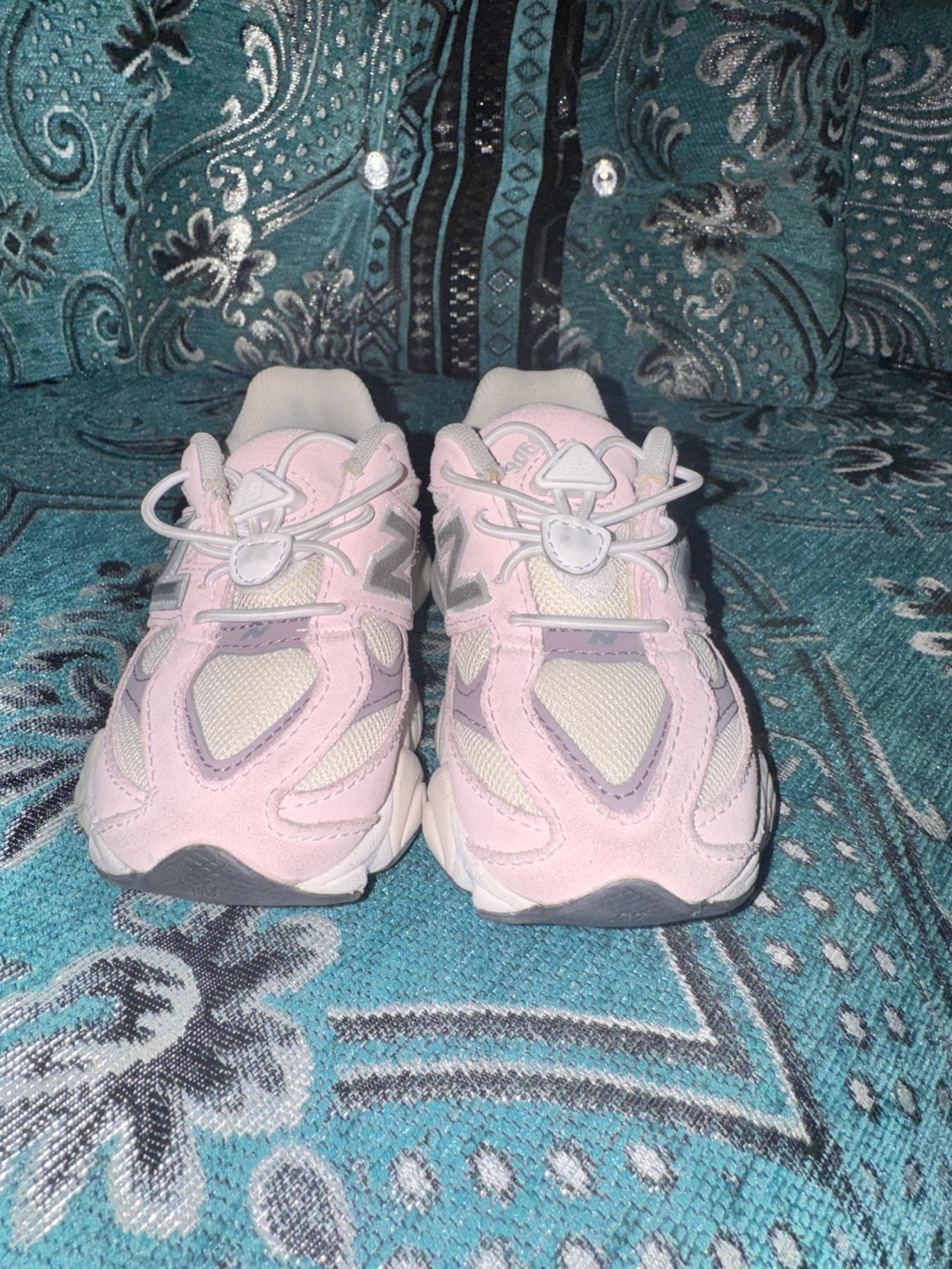 New Balance 9060 Pink Sneakers