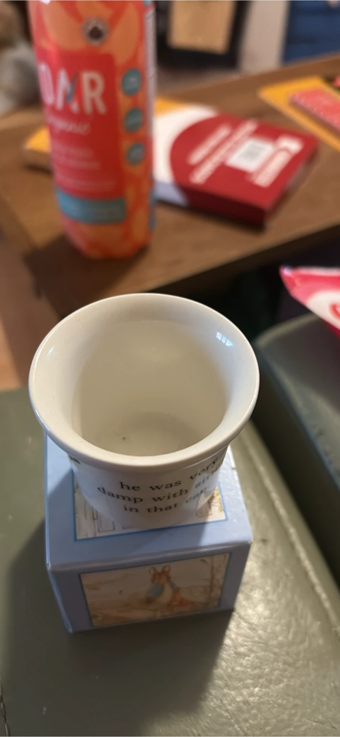 Wedgwood Peter Rabbit Egg Cup - photo 3