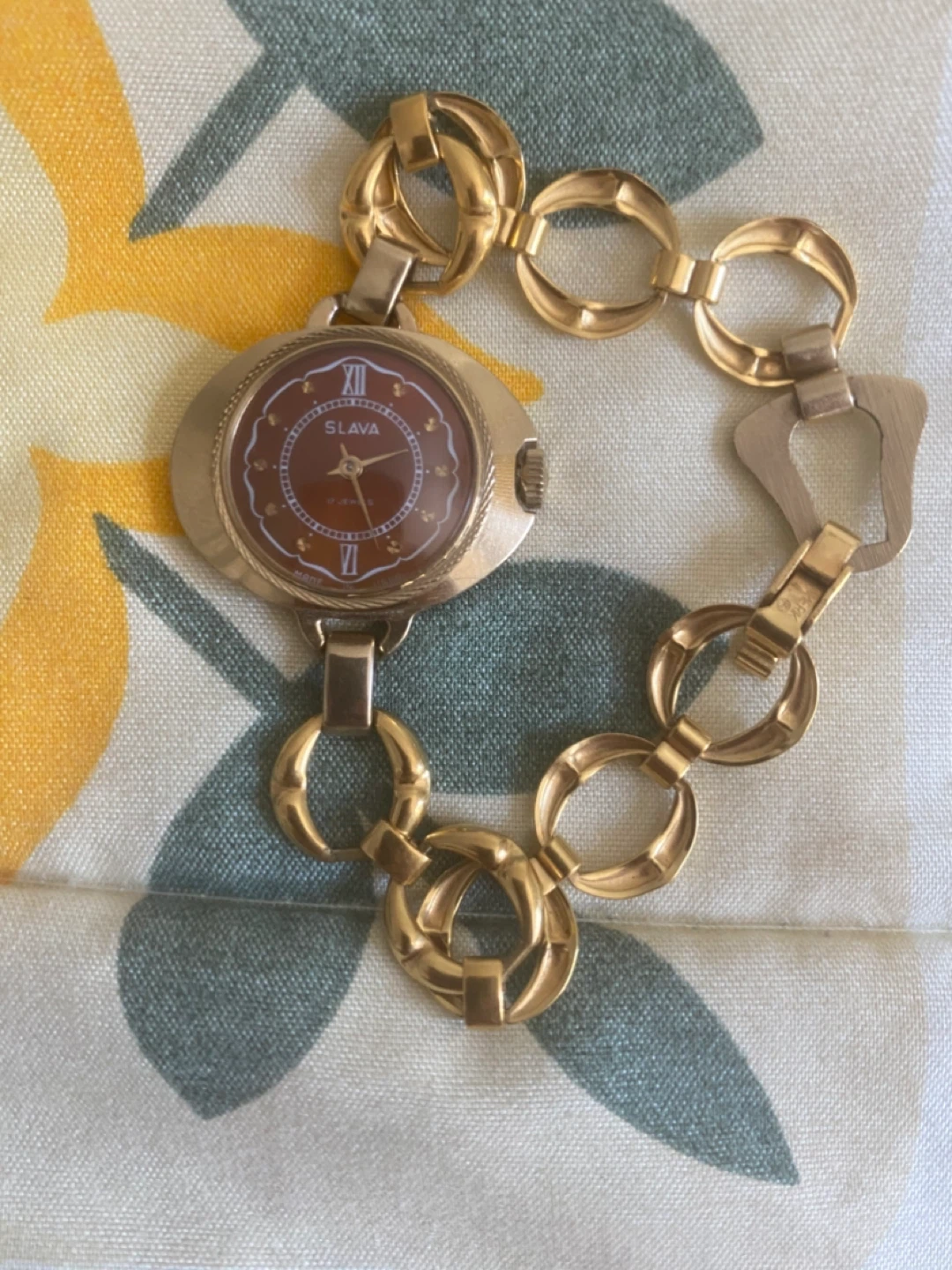 Vintage Slava 17 Jewels Gold Tone Women's Watch