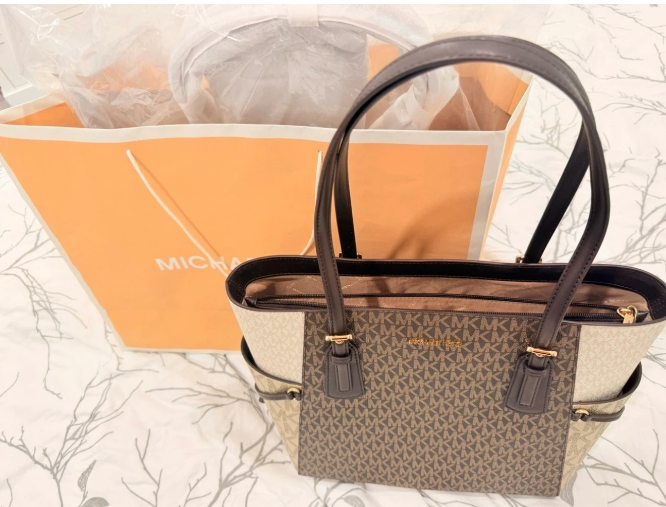 Michael Kors Tote Bag - photo 3