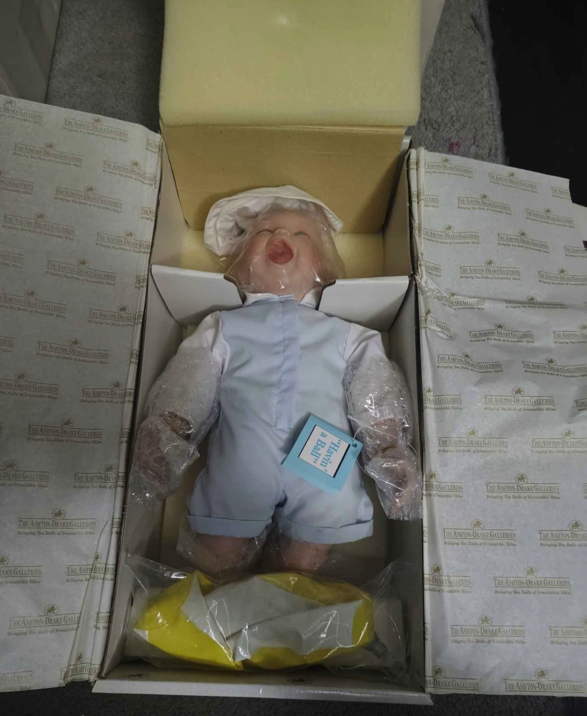 2 Porcelain Dolls The Ashto-Drake Galleries - photo 2