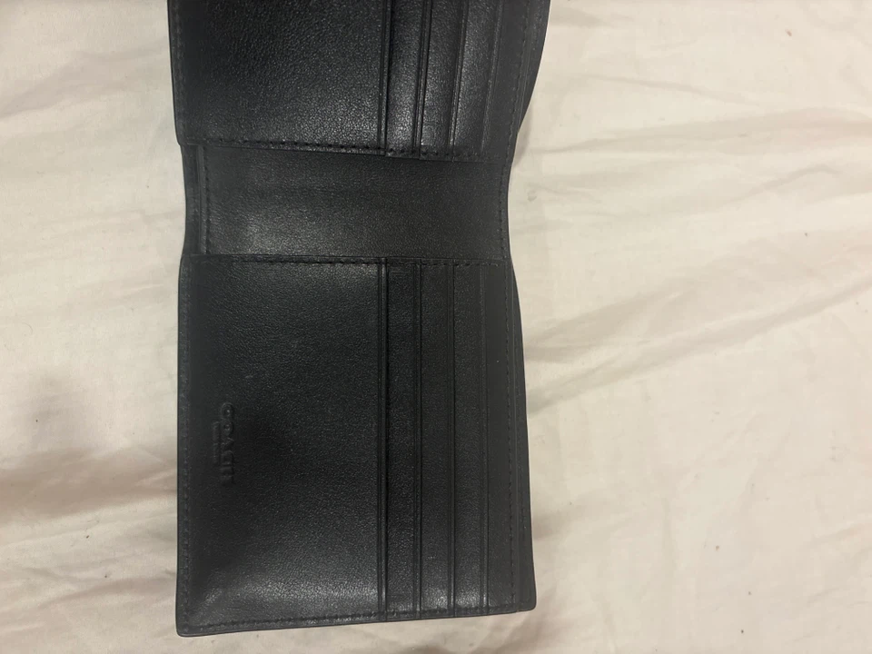 Coach Signature Bifold Wallet - photo 2