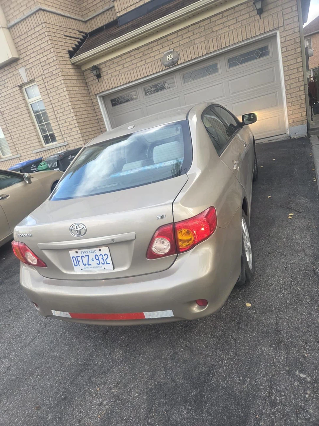 Toyota Corolla CE Sedan 2010 - photo 5
