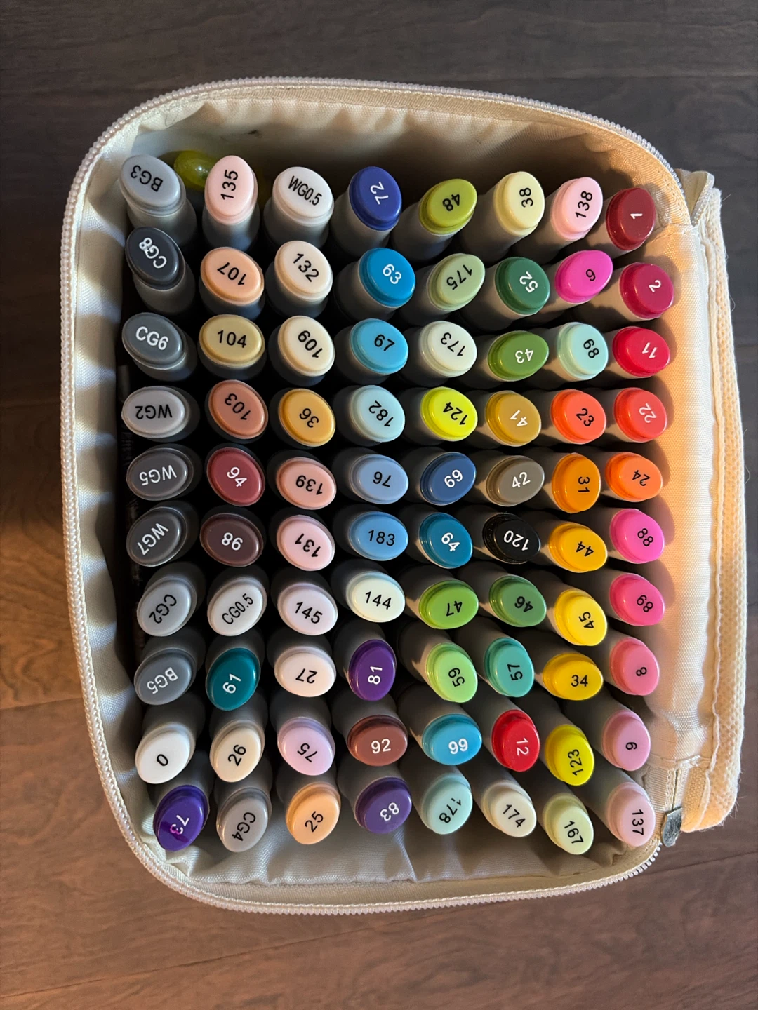 TouchMark Art Marker Set with Carrying Case