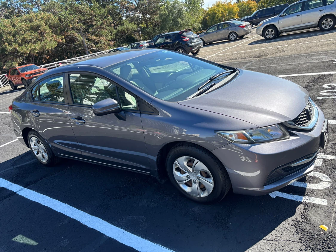 Grey Honda Civic 2015 - photo 4