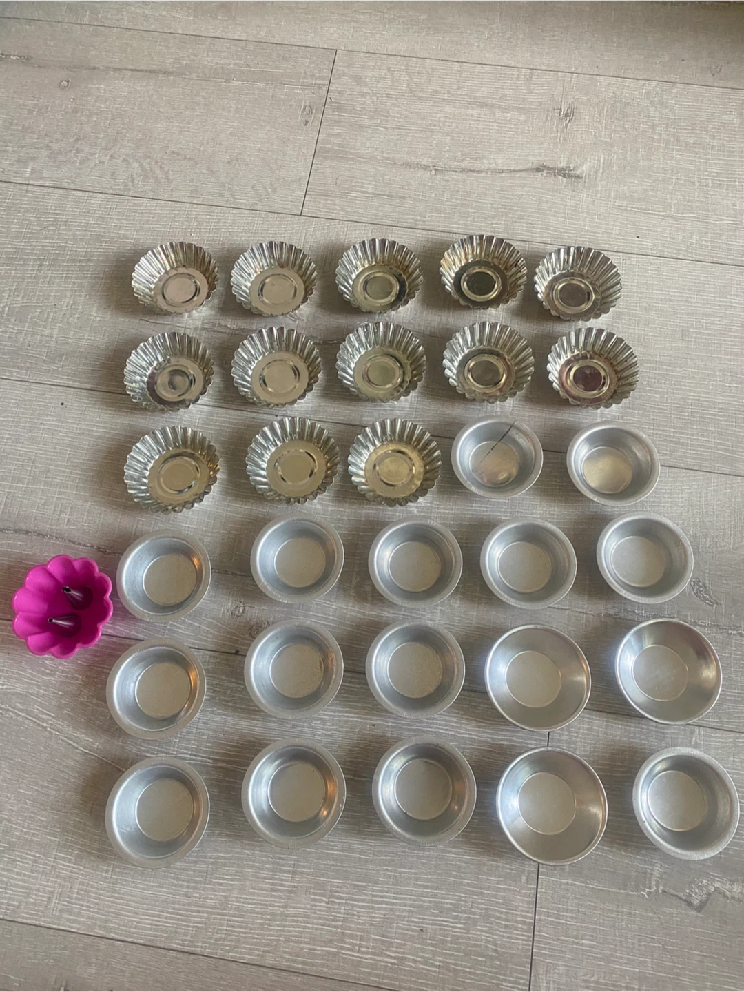Assorted Metal Baking Tart Moulds