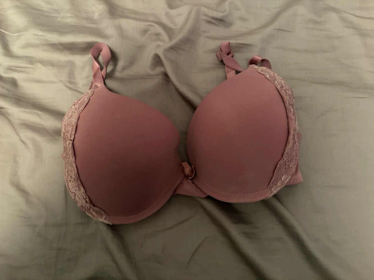Carisma 36D Bra