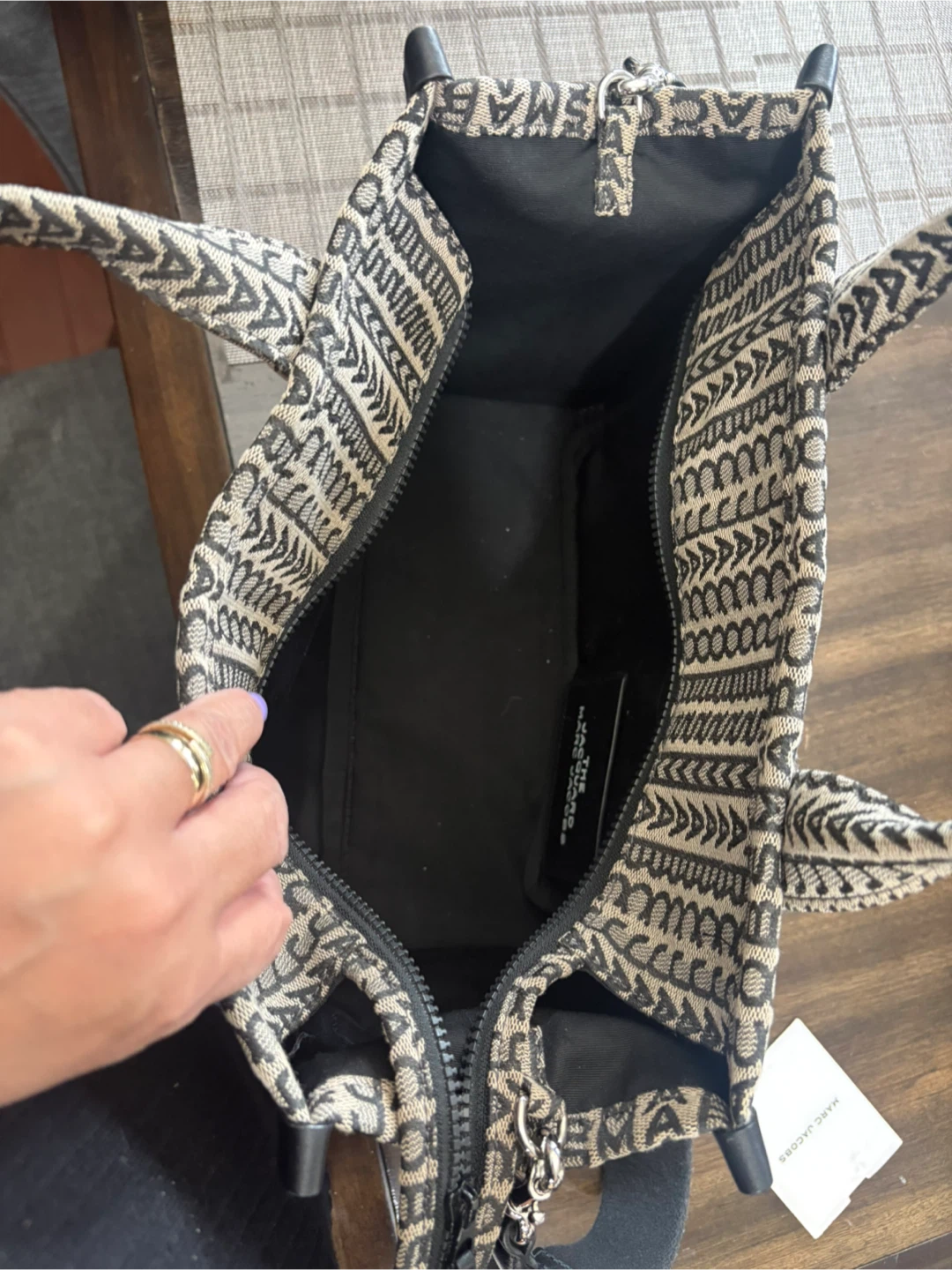MARC Jacobs TOTE bag $250.00 - photo 3
