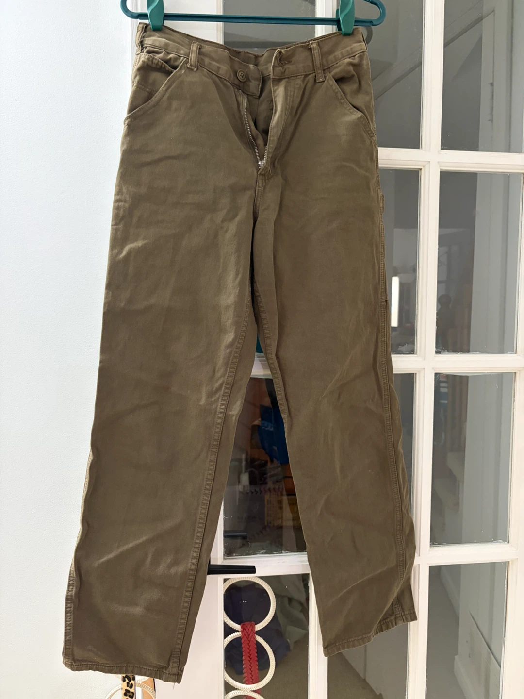 Women’s cargo jeans