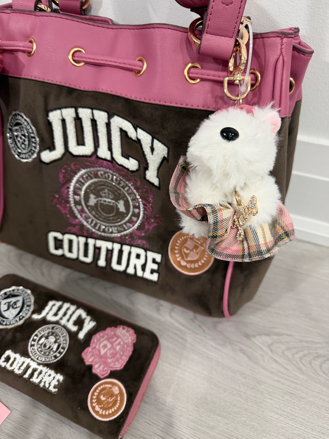 Juicy Couture Handbag and Matching Wallet Set - photo 3