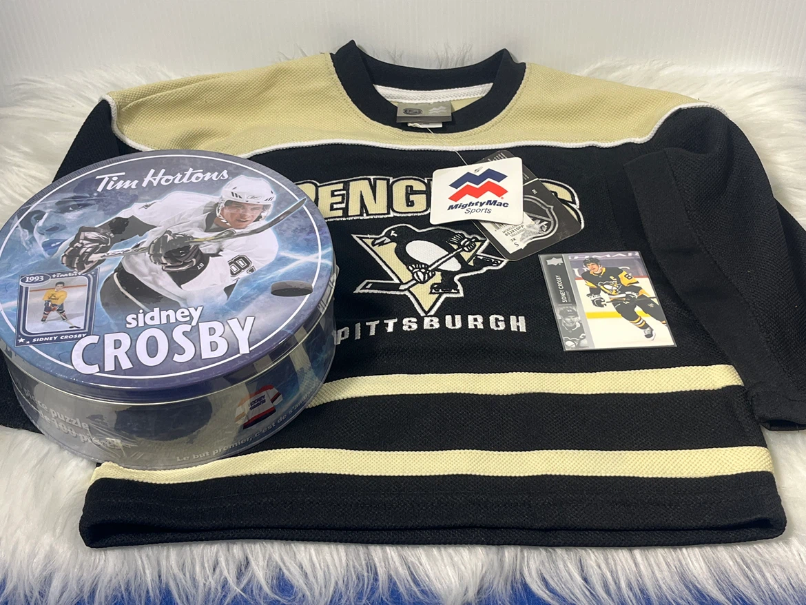 The "Ultimate Sidney Crosby / Penguins Fan Bundle"