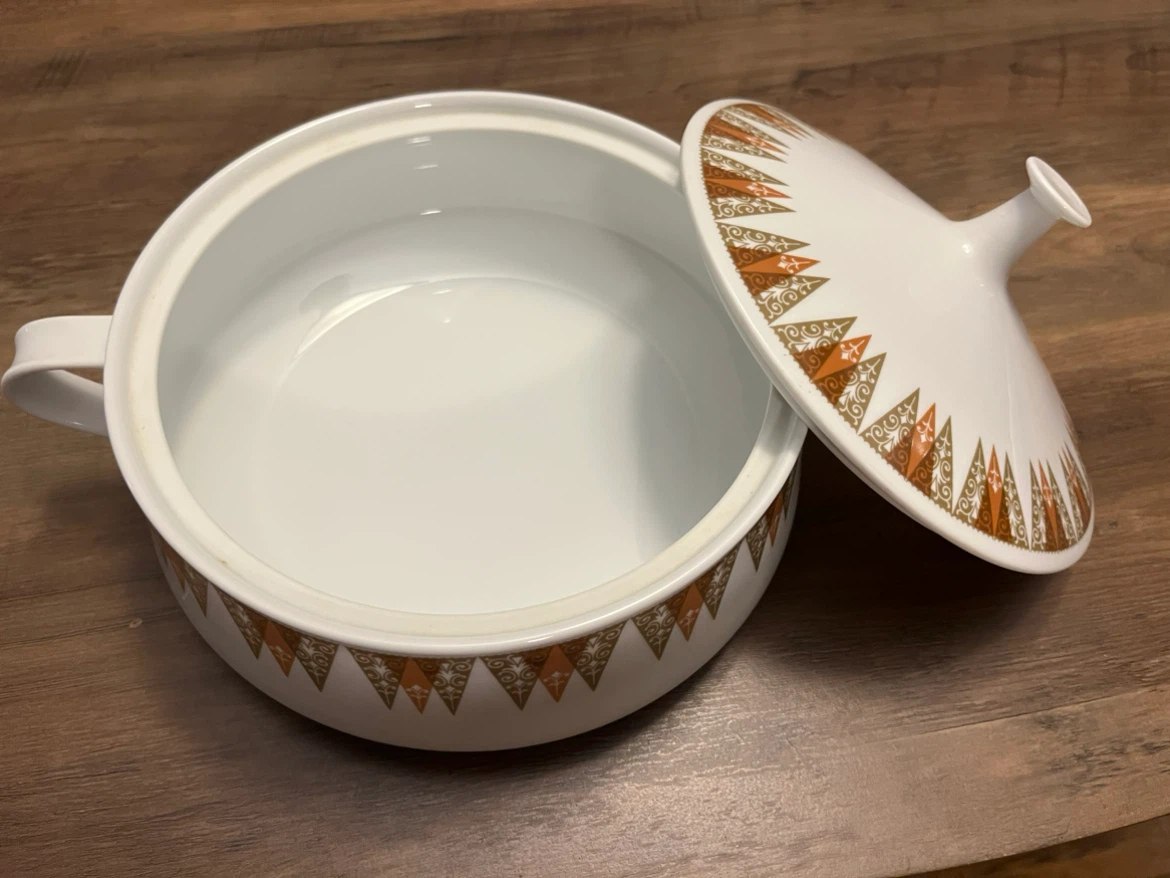RC (Noritake) Japan Una 434 Covered Casserole Dish - photo 2