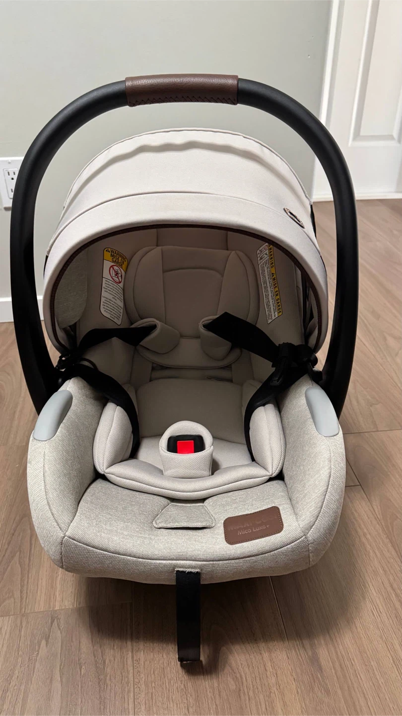 Maxi-Cosi Mico Luxe + Infant Car Seat