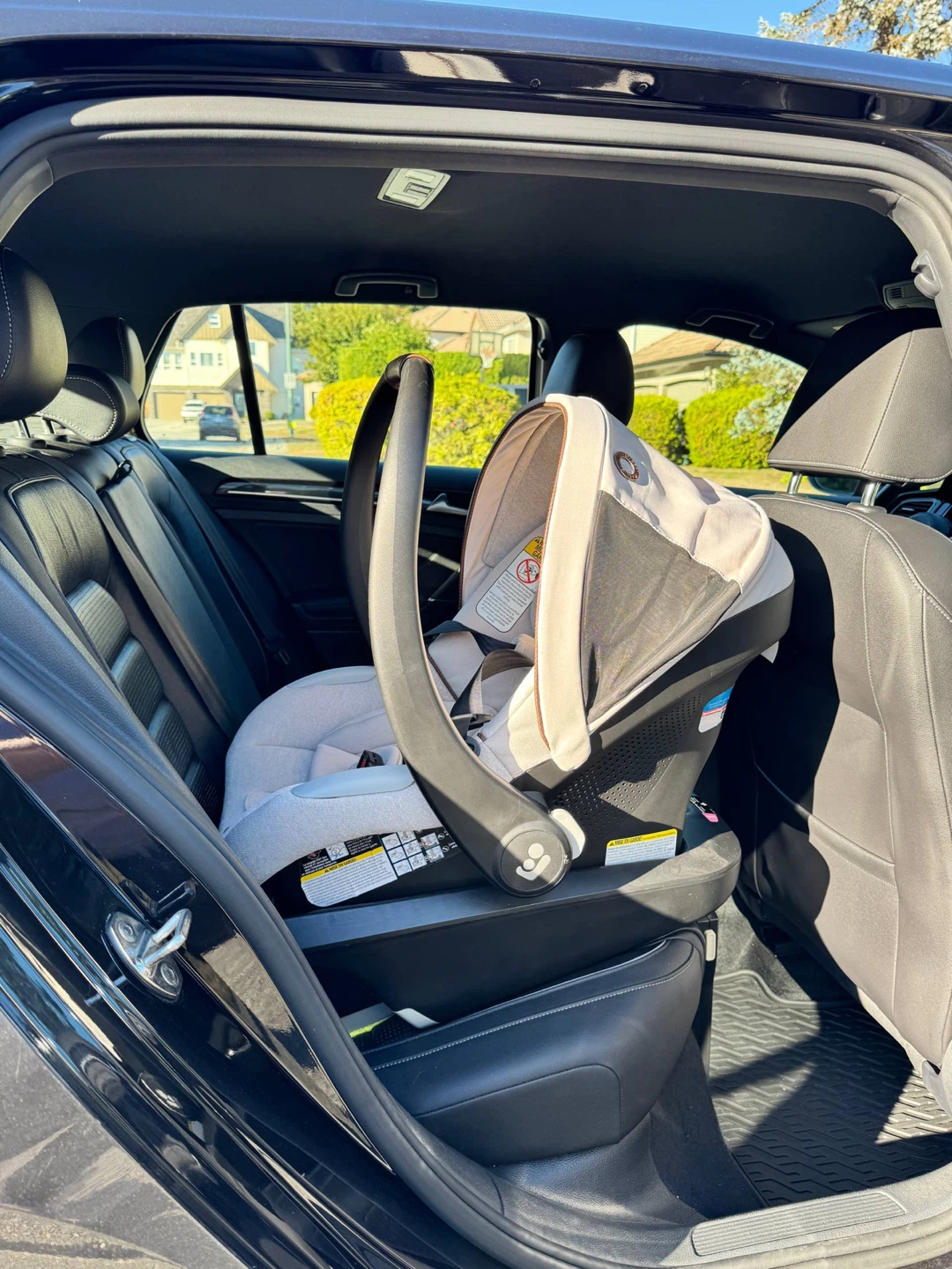 Maxi-Cosi Mico Luxe + Infant Car Seat - photo 3