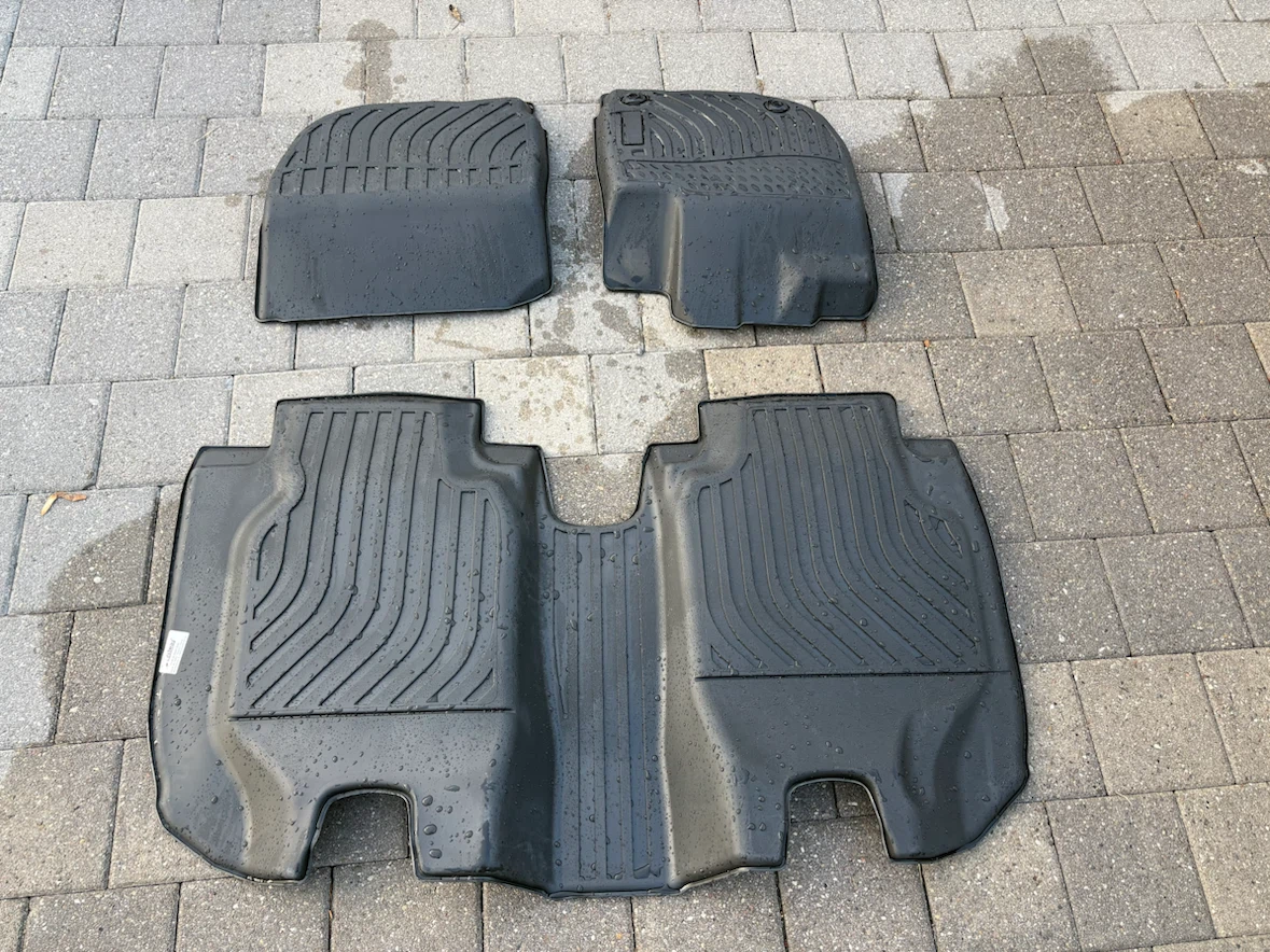 2022 Honda HRV Winter Mats (Findway brand)