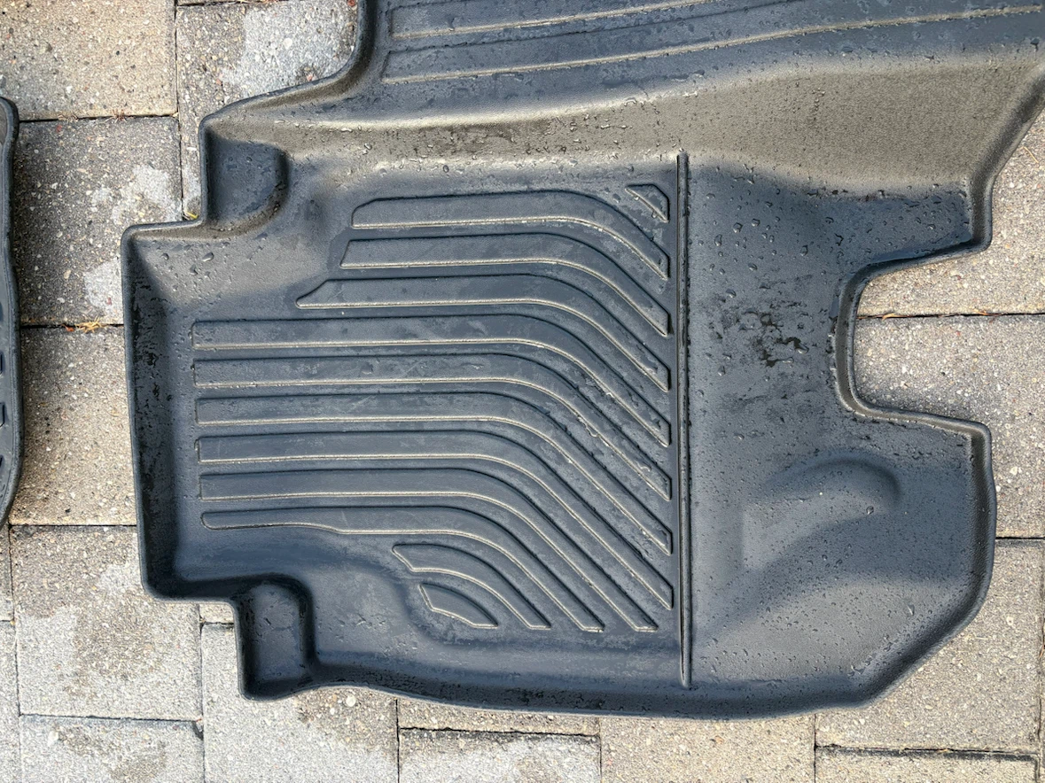 2022 Honda HRV Winter Mats (Findway brand) - photo 3