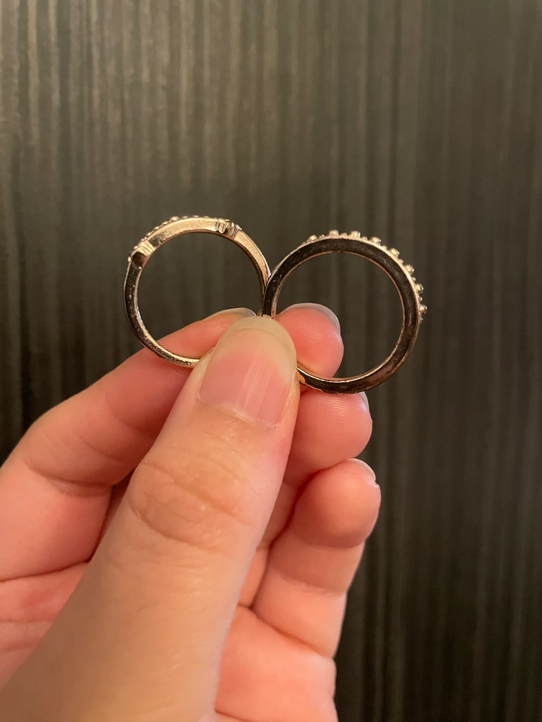 Set of two rose gold-tone rings - photo 2