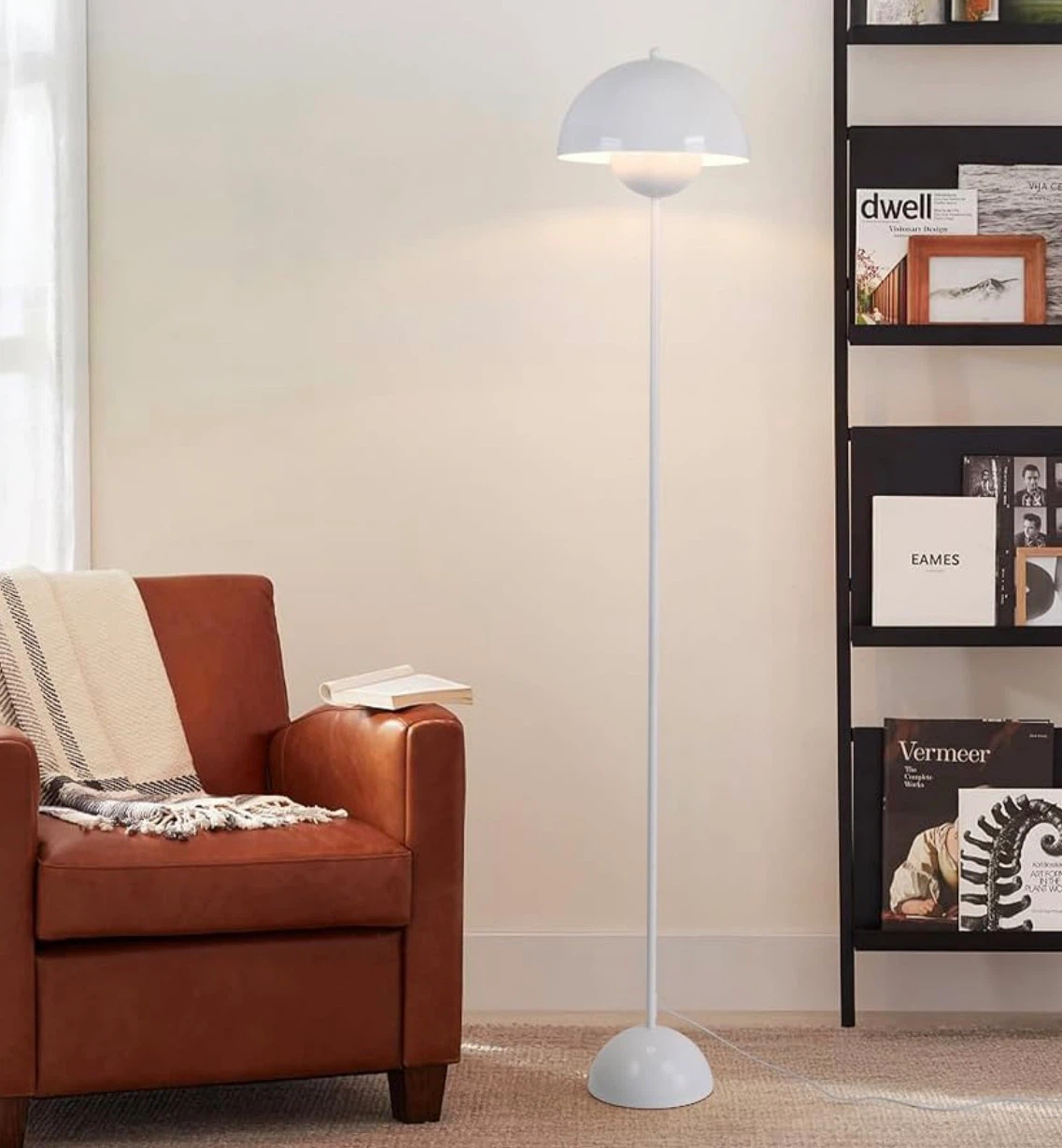 New White Metal Floor Lamp - photo 2