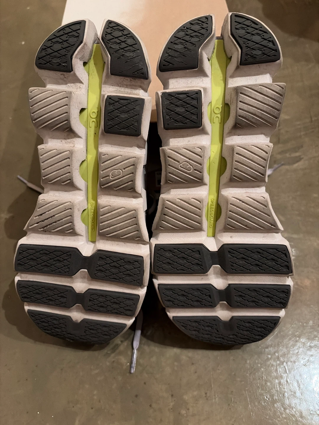On Cloud 5 Women's Running Shoes - Zinc/Shell Size 7.5 - photo 3