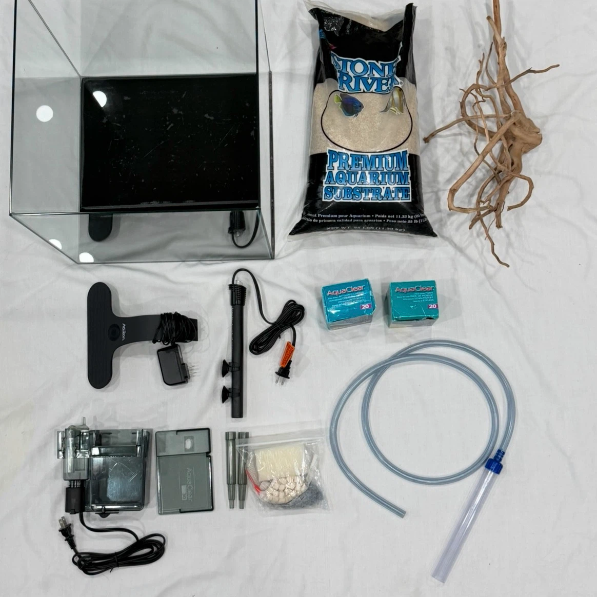 14 Gallon Rimless Aquarium Cube Kit With Accessories - photo 2