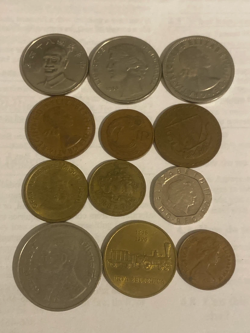 Assorted International Collectible Coins - photo 2