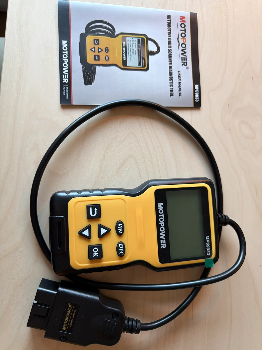 MOTOPOWER MP69033 OBDII EOBD Car Diagnostic Tool - photo 2