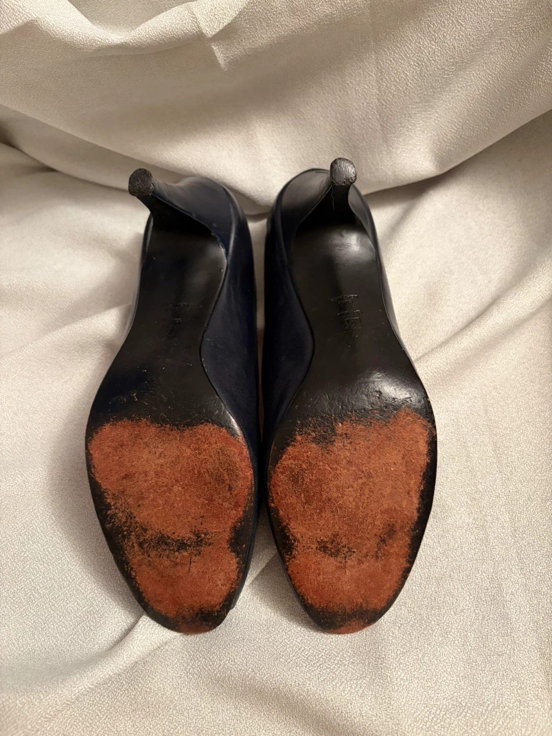 La Vallee Navy Leather Peep Toe - photo 4