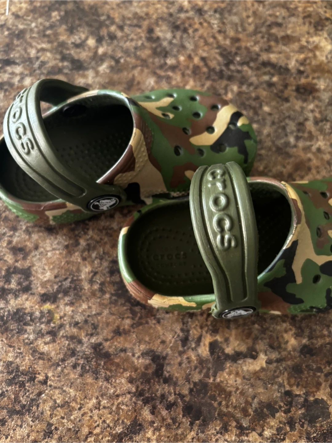 Kids Camouflage Crocs - photo 3