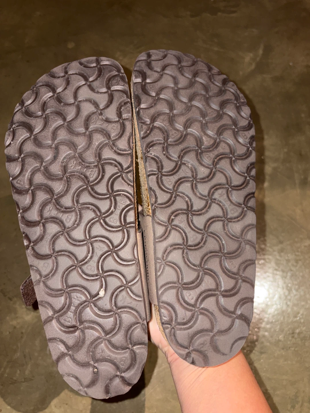 Birkenstock Gizeh Brown Sandals Size 37 - photo 2