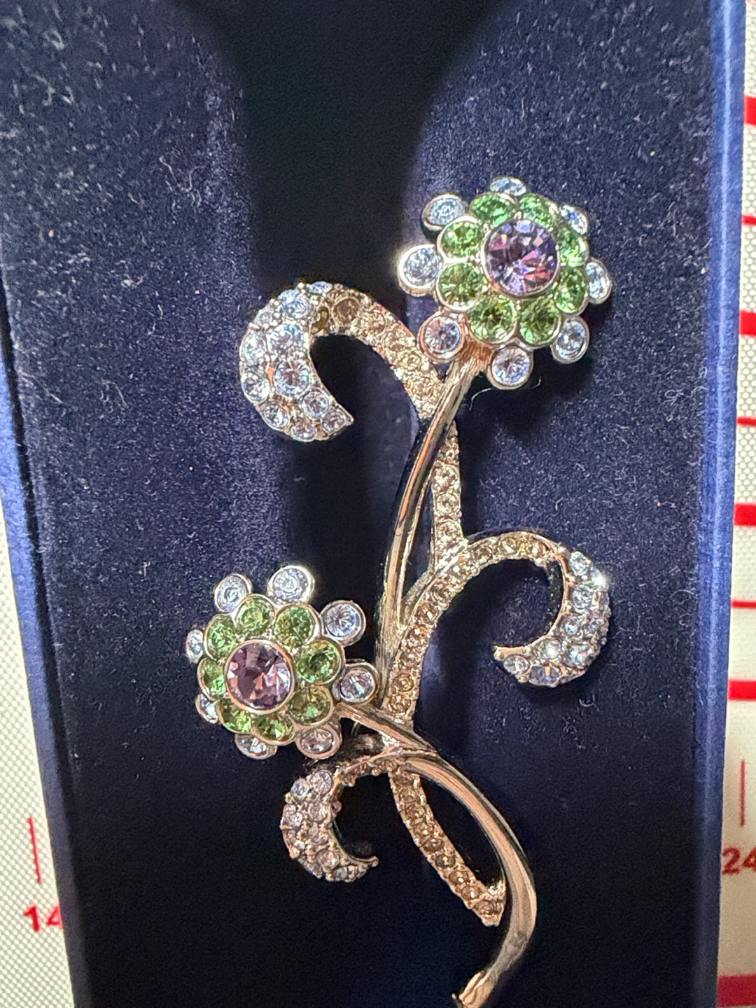 Vintage Swarovski Rare Floral Crystal Brooch