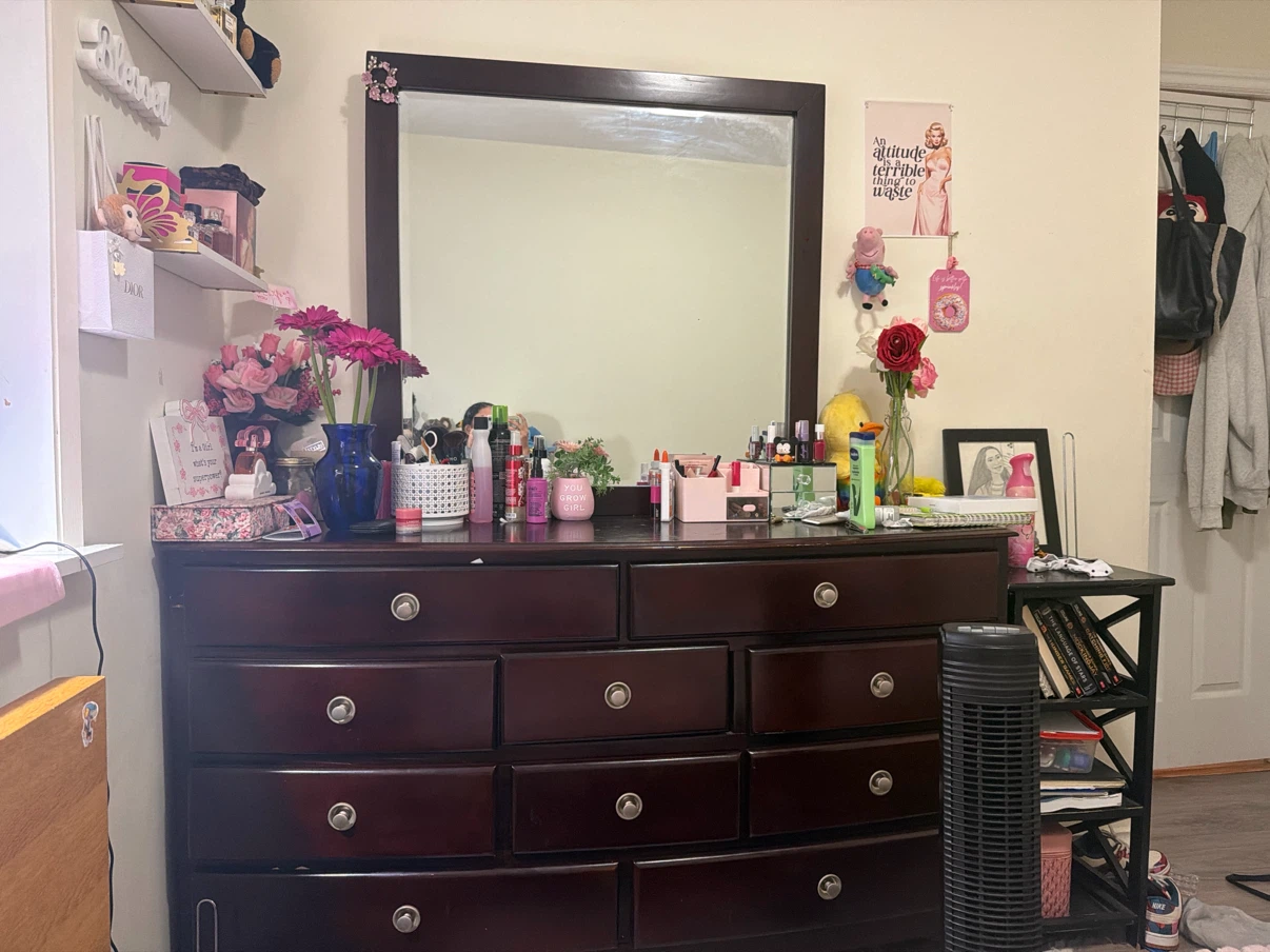 Dark Wood Bedroom Dresser with Mirror