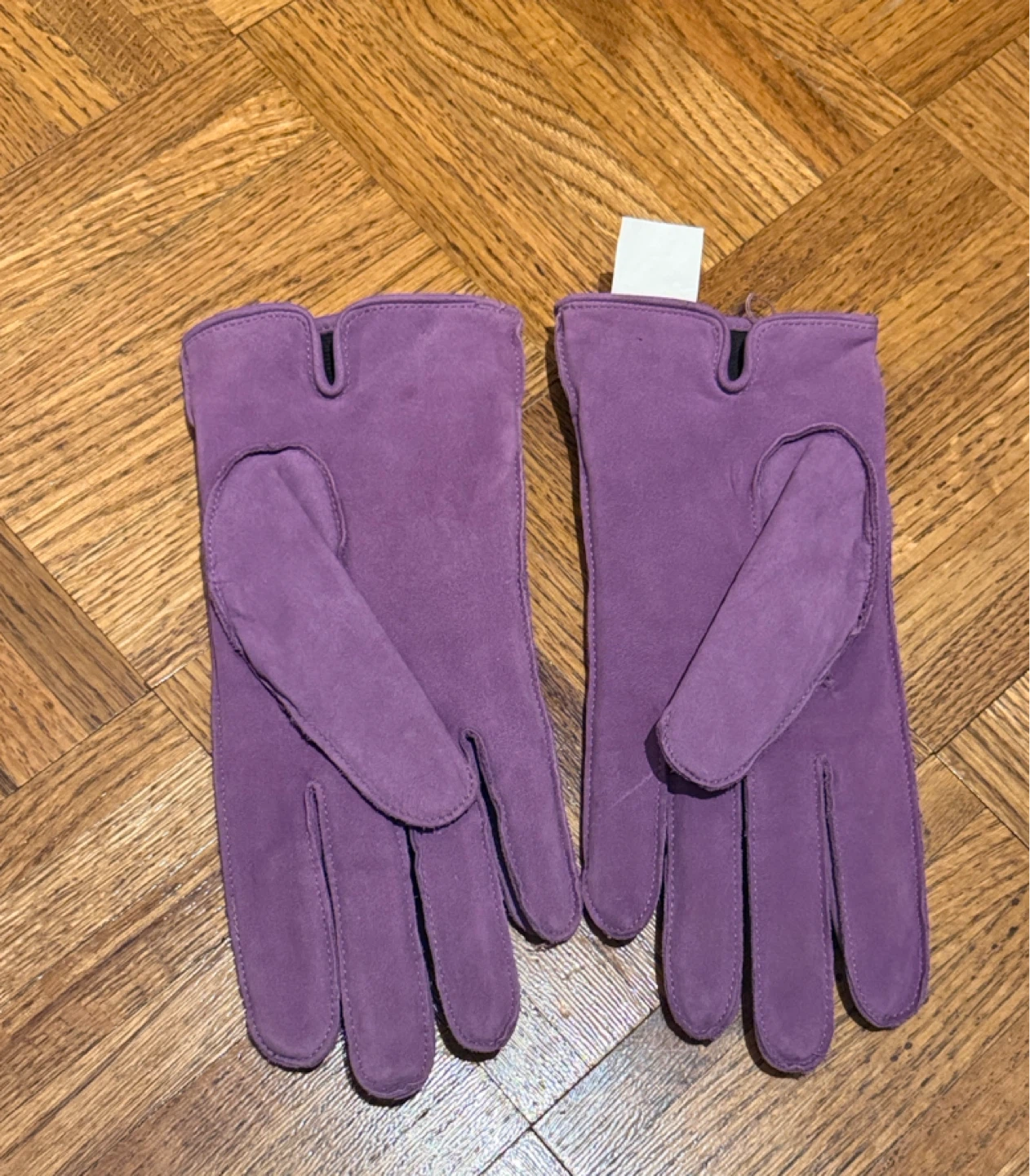 Danier Purple Genuine Leather Gloves - photo 2