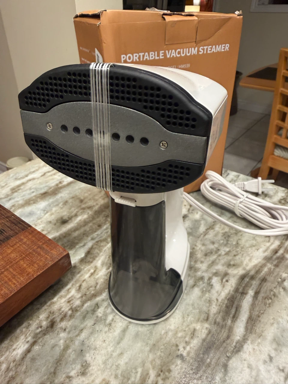 Sweepulire Portable Vacuum Clothes Steamer HM939 - photo 2