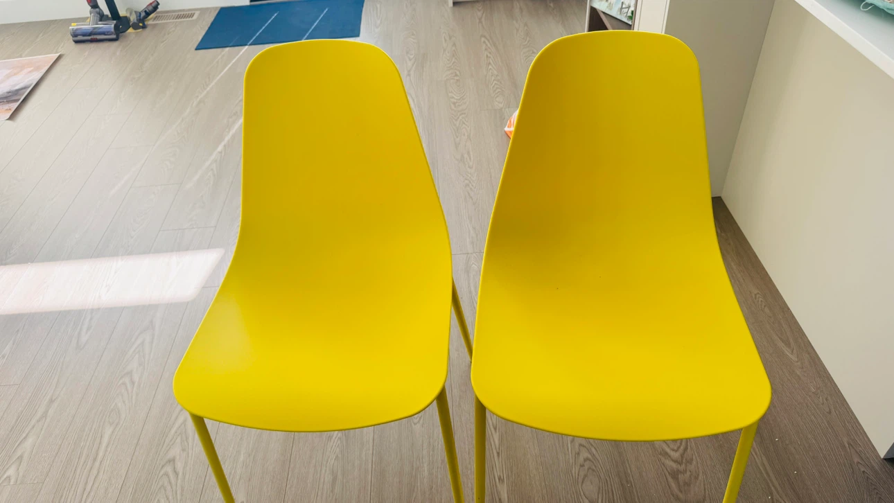 Moving Brand new Two Yellow Modern Dining Chairs - photo 2