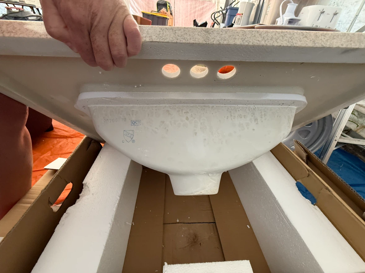 Luxo Marble Sink (bathroom)