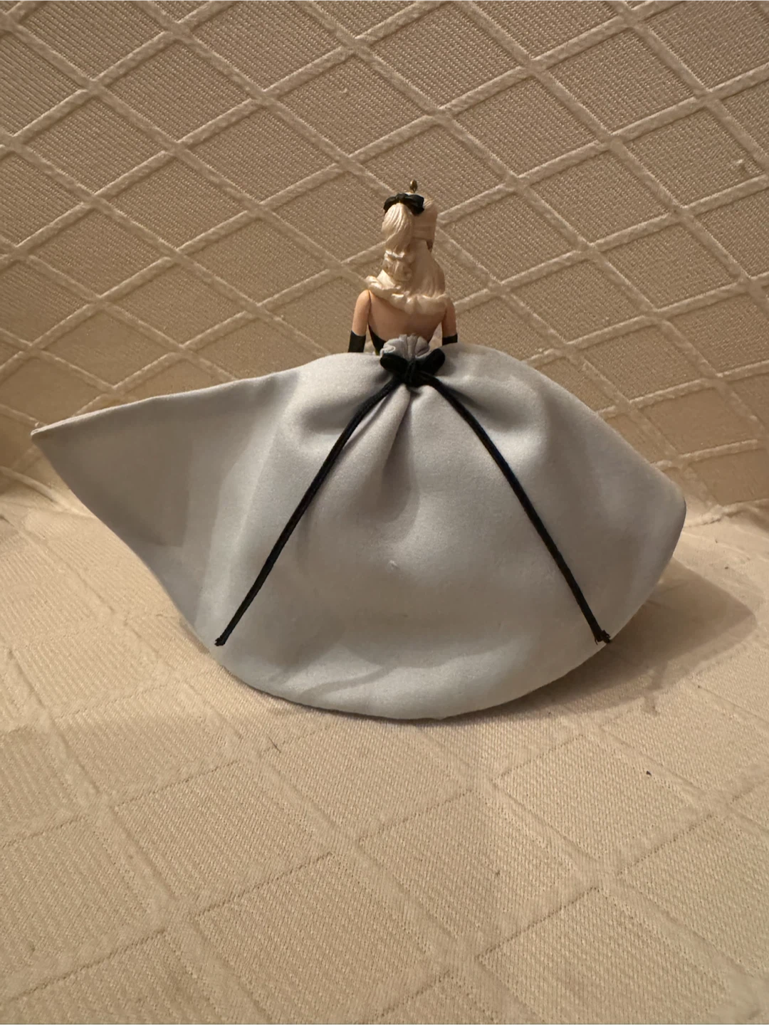 Hallmark Lisette Barbie Keepsake Ornament - photo 4