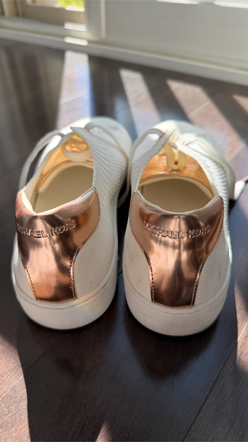 Michael Kors White Knit Sneakers Size 10 - photo 3