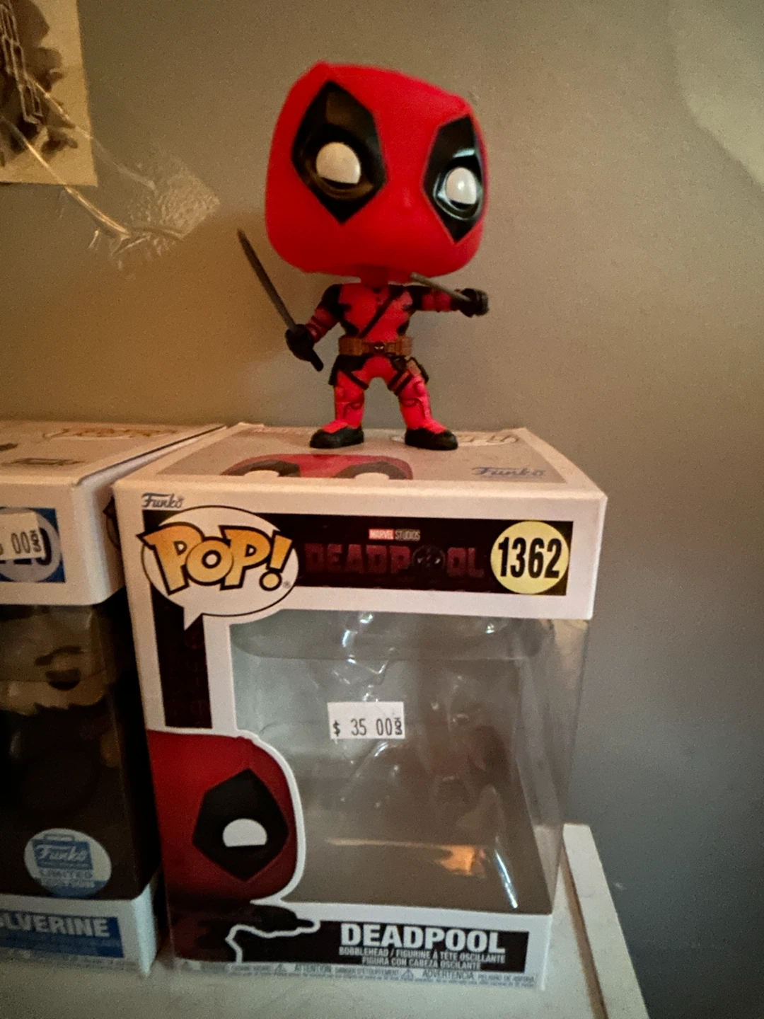 Deadpool funko pop **OUTBOX**