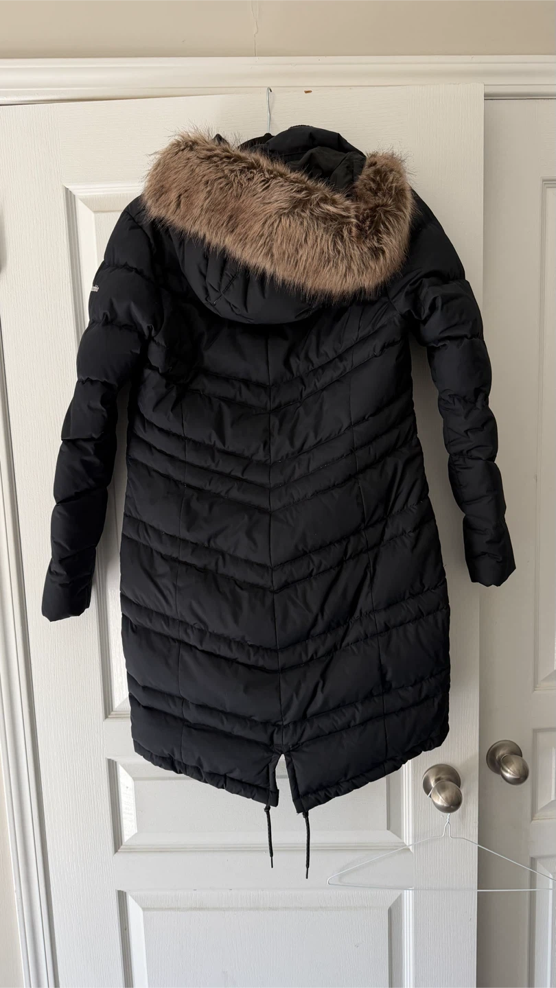 Columbia Black Winter Parka with Faux Fur Hood - photo 4