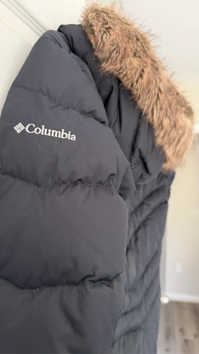 Columbia Black Winter Parka with Faux Fur Hood - photo 5
