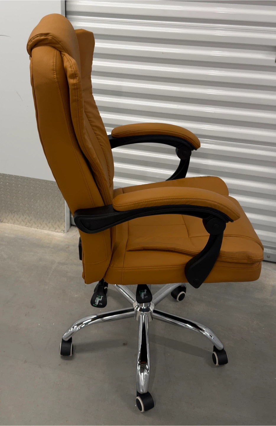 High Back Executive Office Chair – Tan / Brown - photo 4