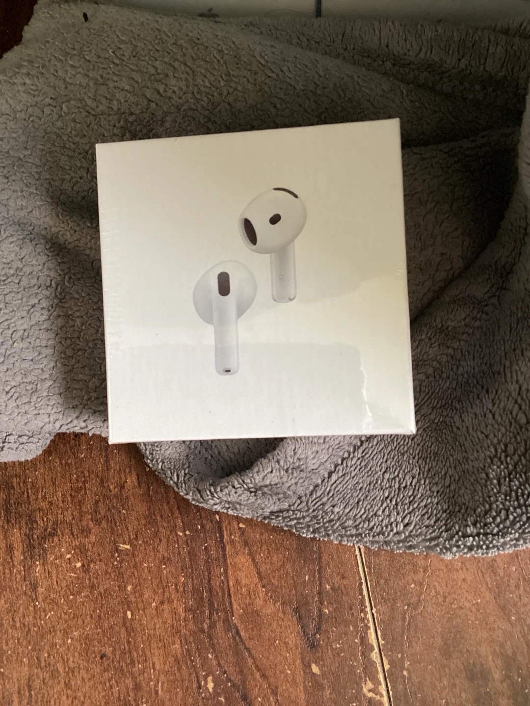 Apple AirPods 4 with Active Noise Cancellation