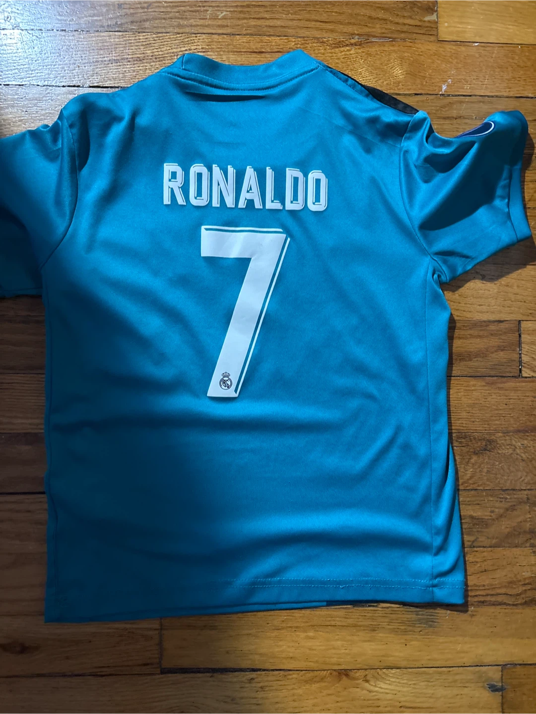 Real Madrid jersey - photo 2