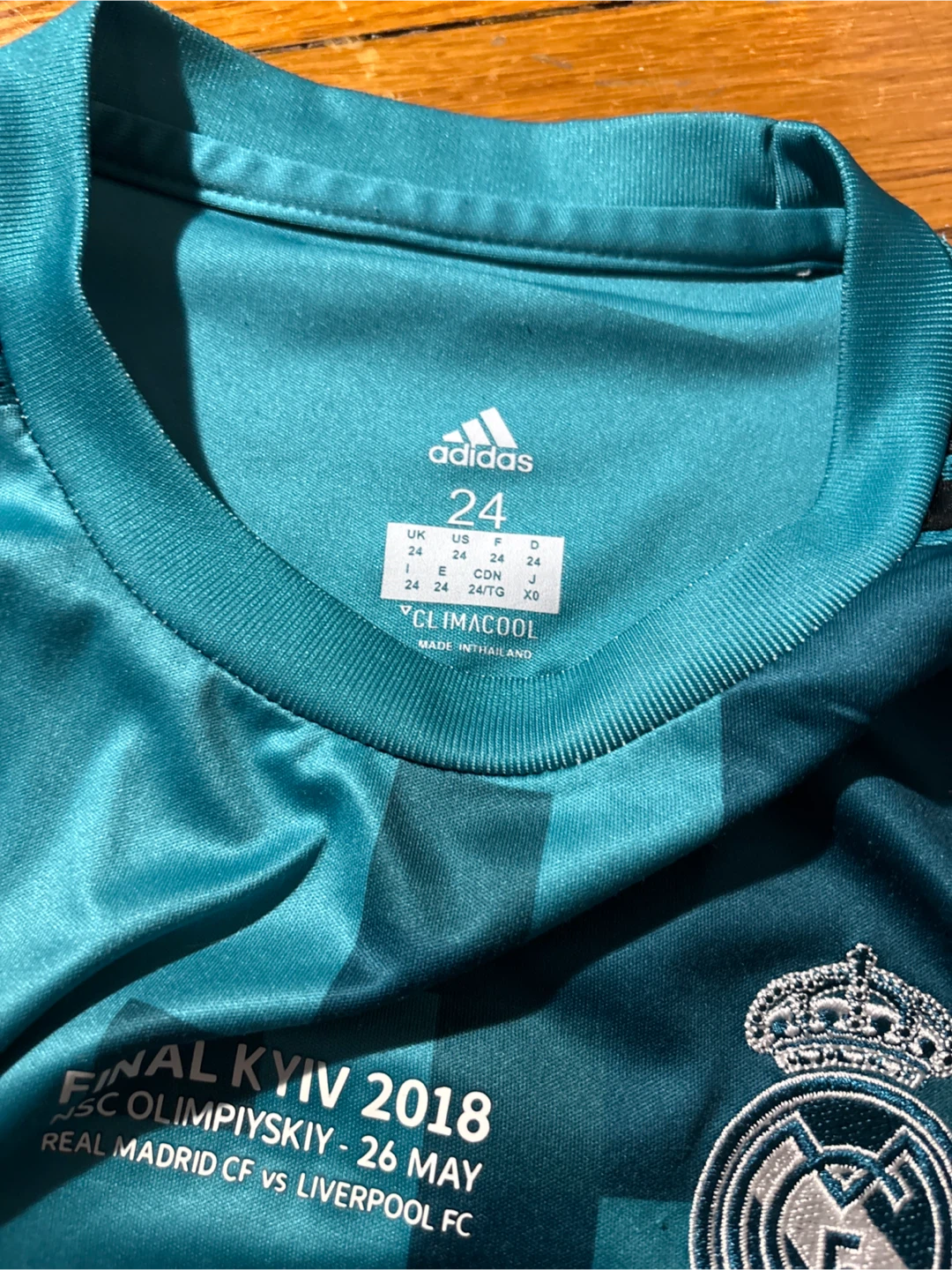 Real Madrid jersey - photo 3