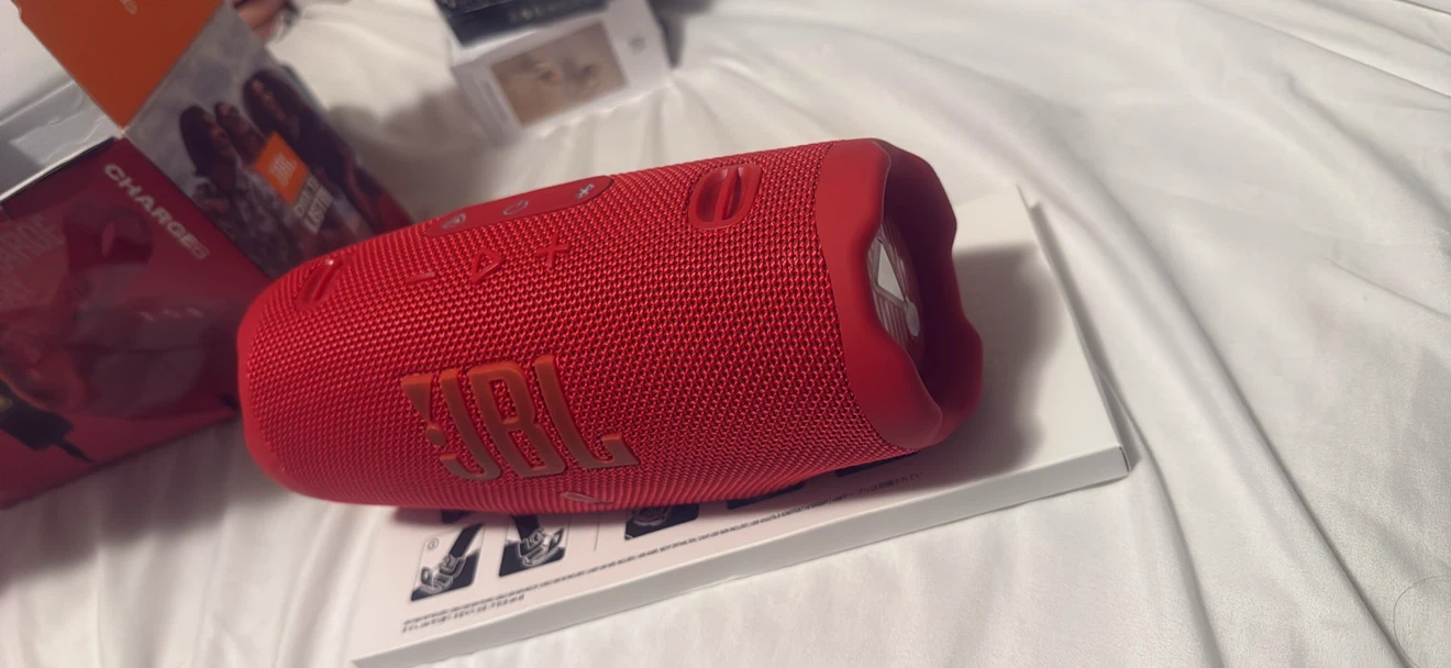 JBL Charge 6 Bluetooth Speaker - Red - photo 5