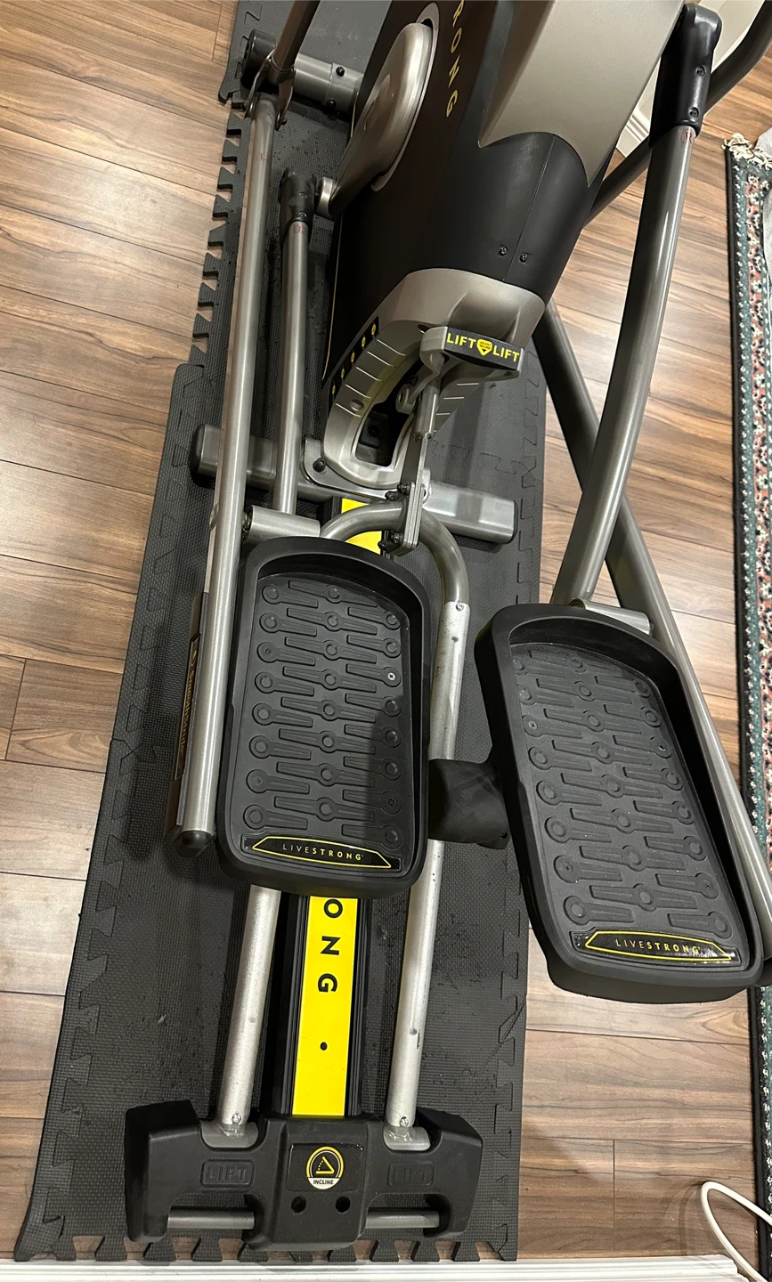 Livestrong LS8.0E Elliptical Trainer - photo 3