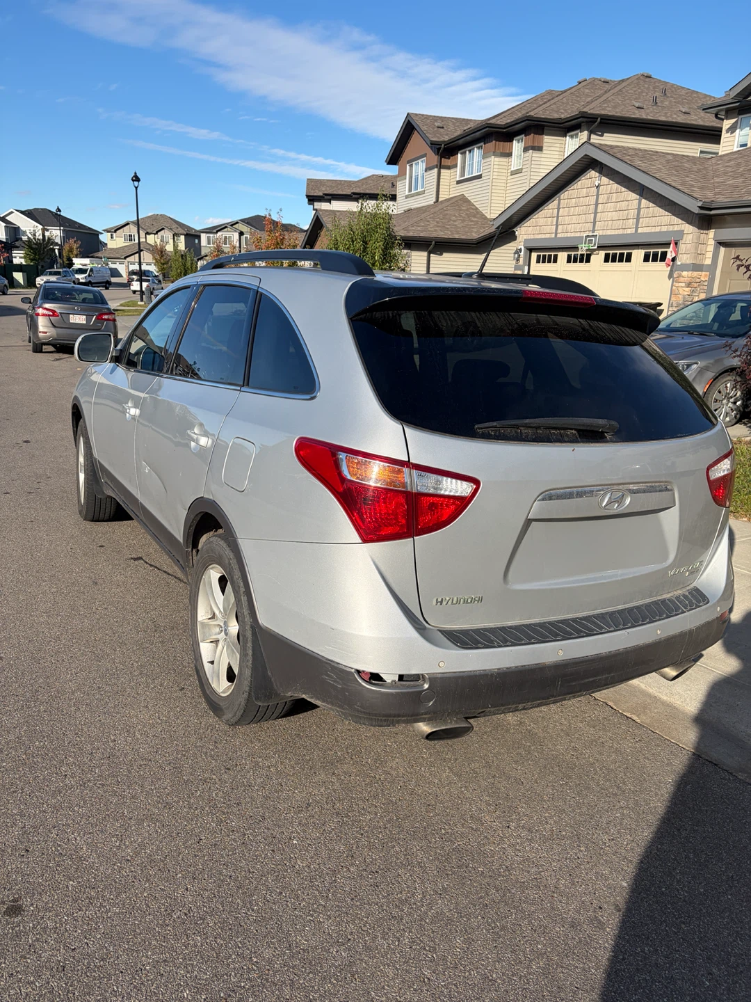 Silver Hyundai Veracruz AWD - photo 5